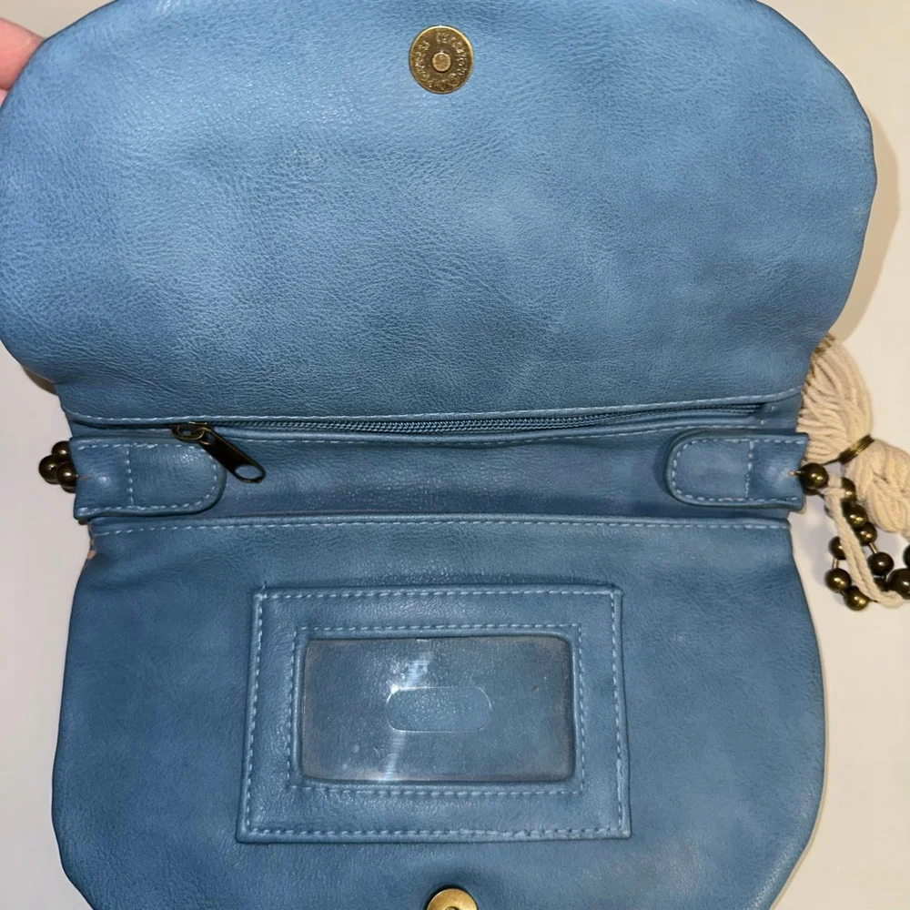 T-Shirt & Jeans Crossbody Bag Blue/Tan with Tassel Geometric ball chain Purse